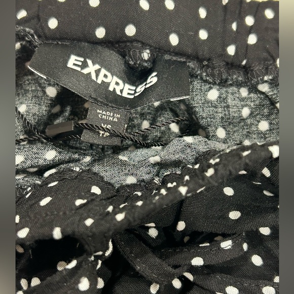 Express Polka Dot Skort NWOT XS - Picture 2 of 6